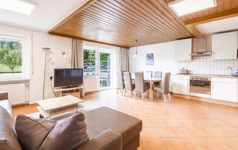 Child-friendly pleasant apartment with private pool, sauna & garden | Panoramic view | Pets are welcome — photo 2