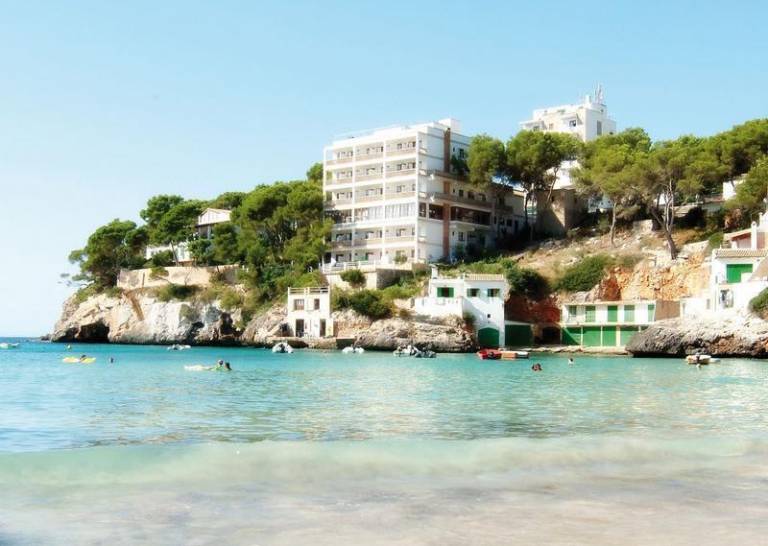 Hotel Pinos Playa in Santanyi
