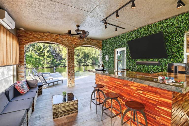 House Dania Beach