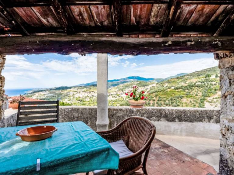 Ferienwohnung mit Hund inTerzorio, Italien  f&uuml;r max. 4 Personen