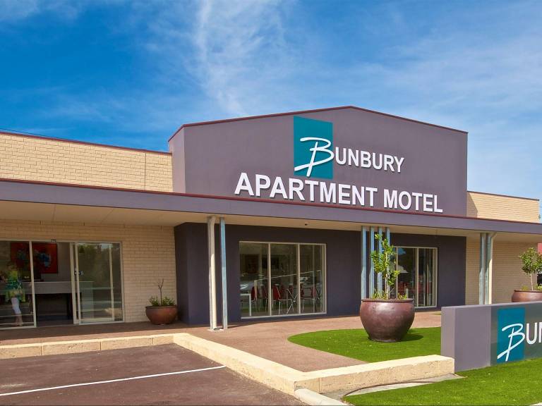 Serviced apartment  City of Bunbury