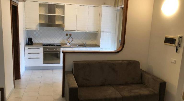 Rental apartment with patio — photo 5