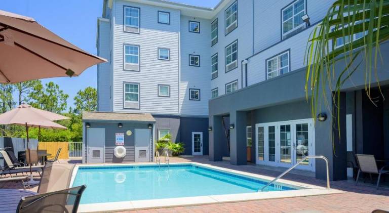Hawthorn Extended Stay by Wyndham Panama City Beach — photo 3