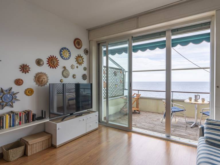 Charming apartment with terrace & yard | Sea view | Pets are welcome — photo 4