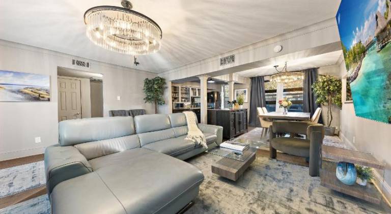 950 m&sup2; Ferienhaus