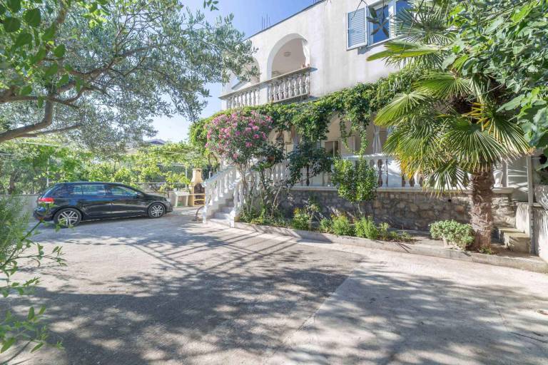 Apartment with yard & terrace | Close to the beach | Dogs allowed — photo 4