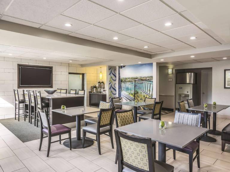 La Quinta Inn by Wyndham Jupiter — photo 5