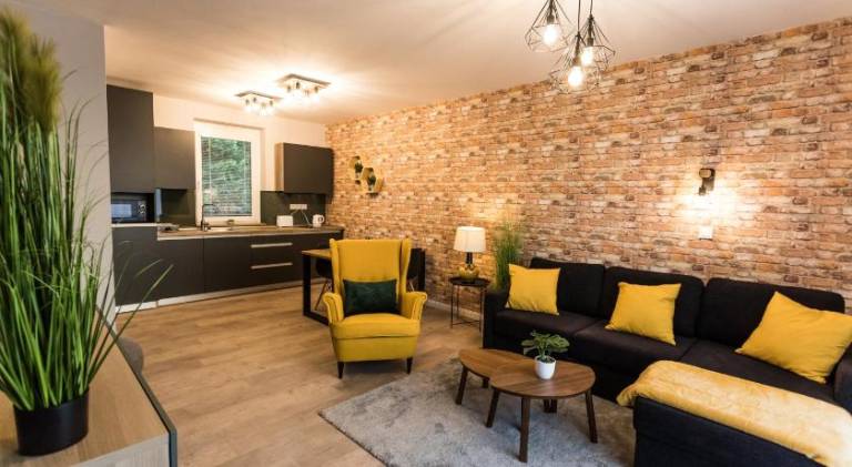 Pleasant rental apartment with terrace, yard & jacuzzi | Dogs allowed — photo 3