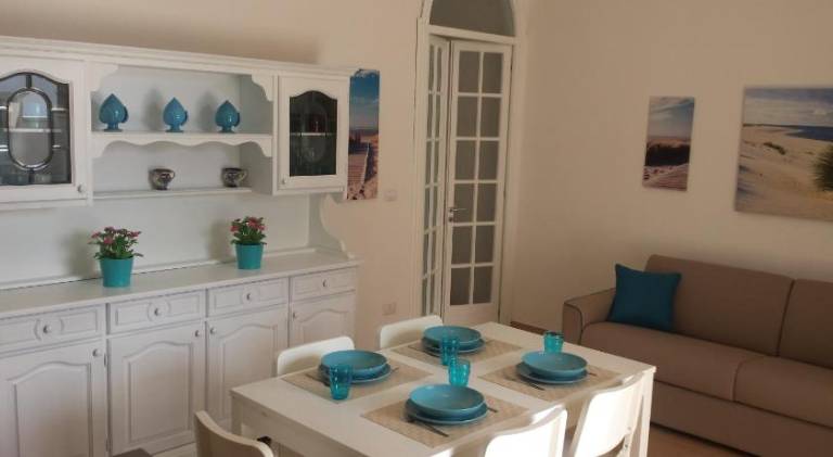House with 2 rooms for 6 persons in Porto Cesareo