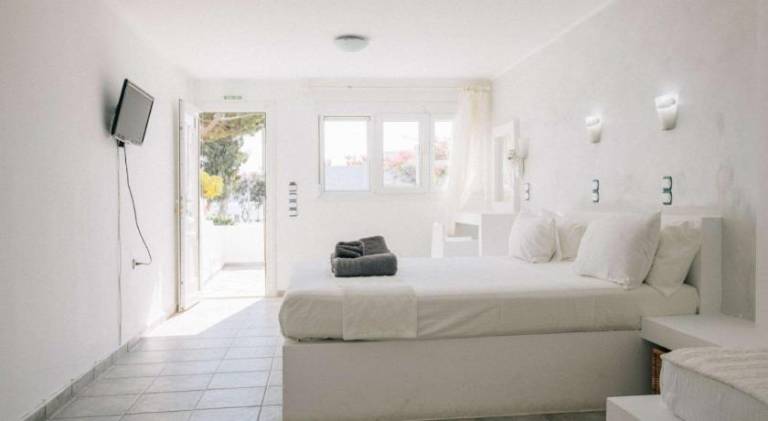 Lagada Beach Hotel — photo 2