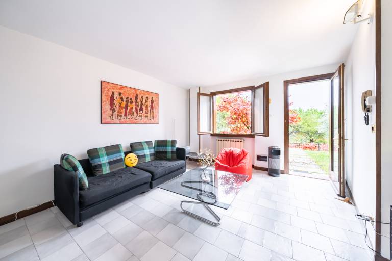 Nice rental apartment with pool, yard & barbecue | Pets are welcome — photo 3