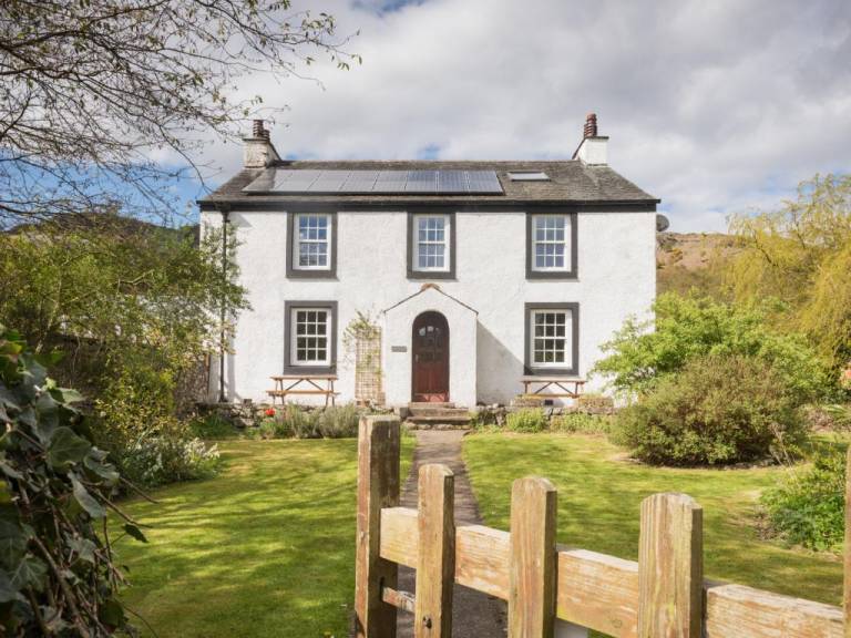 Cottage  Eskdale