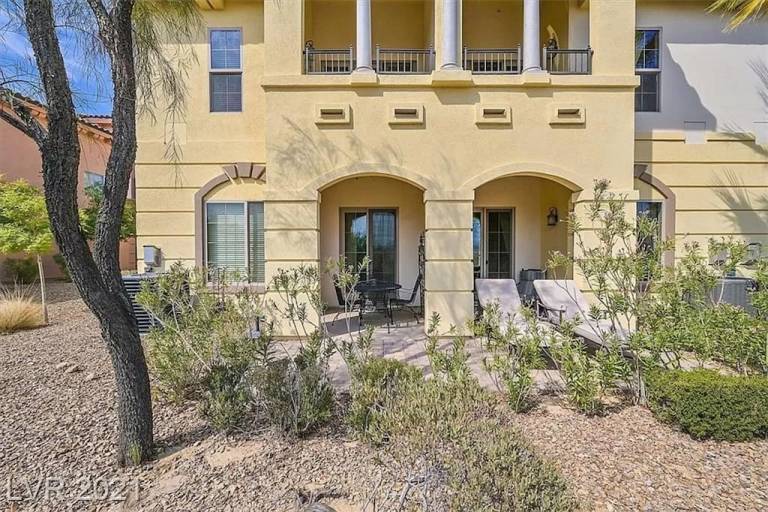 Condo Lake Las Vegas