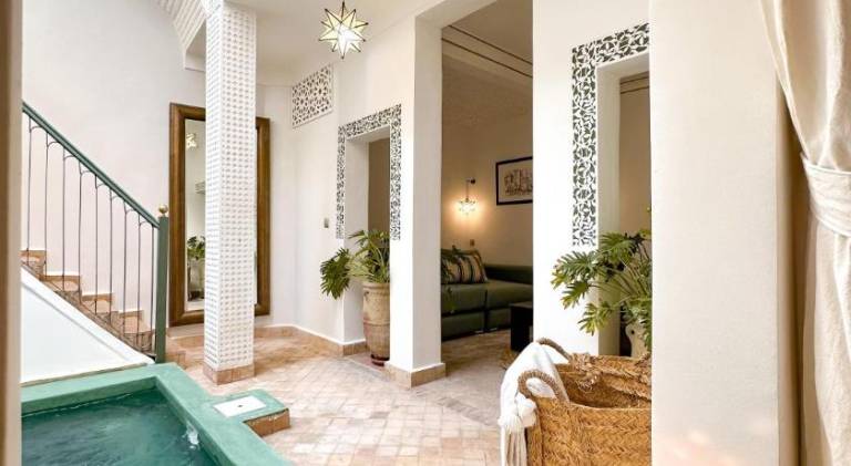 Villa | Next to Bahia Palace | Pets are welcome — photo 3