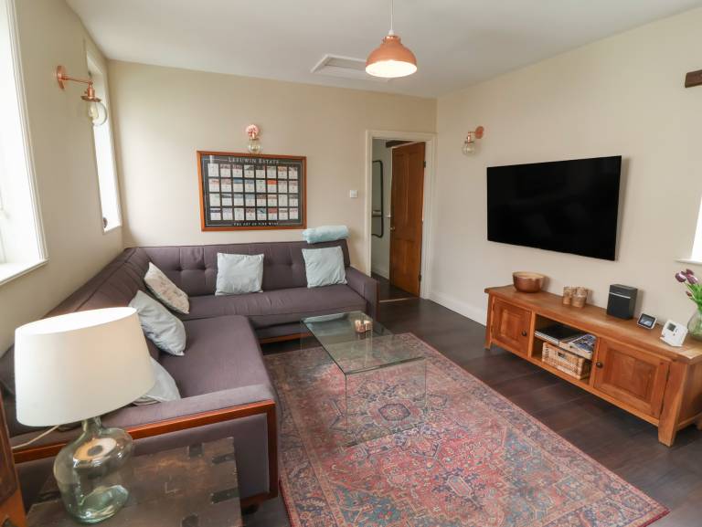 Fully equipped nice cottage with jacuzzi & garden | Beach view | Next to the beach | Pets allowed — photo 3