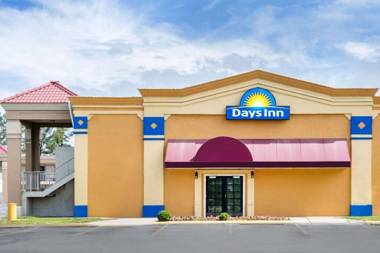 Days Inn by Wyndham Greensboro Airport in Greensboro, NC