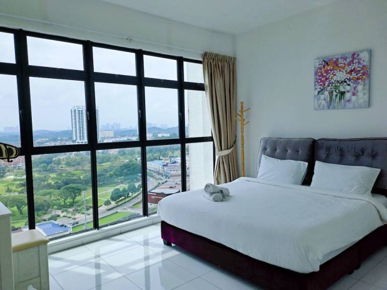 Apartment Bukit Indah
