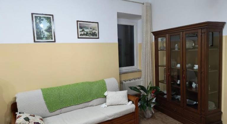 House with 2 rooms for 3 persons in Frosinone