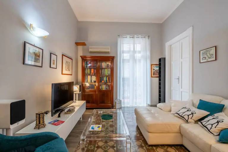 Dea - Boutique Loft in Bari