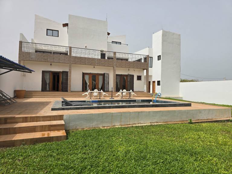 Maison de vacances Toubab Dialao