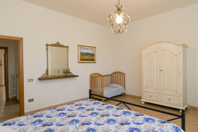 Farmhouse 'Agriturismo I Debbi - Il Pino' with Private Terrace, Wi-Fi and Air Conditioning — photo 4
