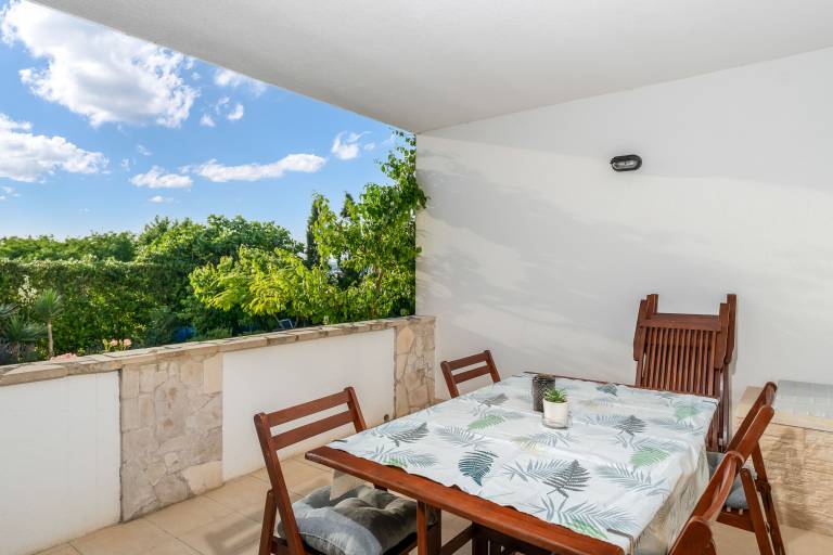 Apartament  Povljana