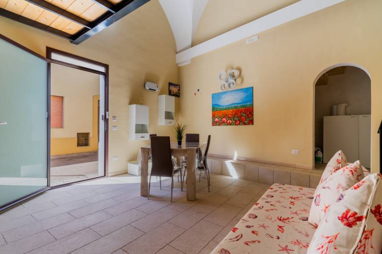 Apartment with fast internet | City view — photo 3