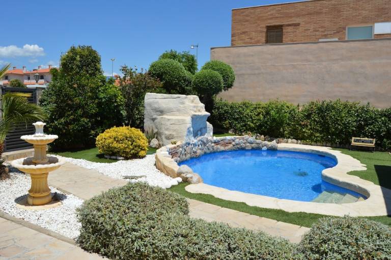 Chalet Vandellós y Hospitalet del Infante