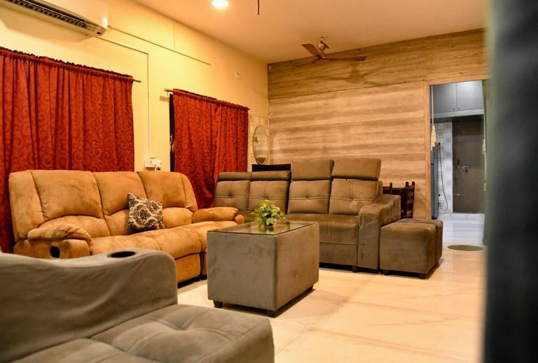 House with 2 rooms for 6 persons in Visakhapatnam
