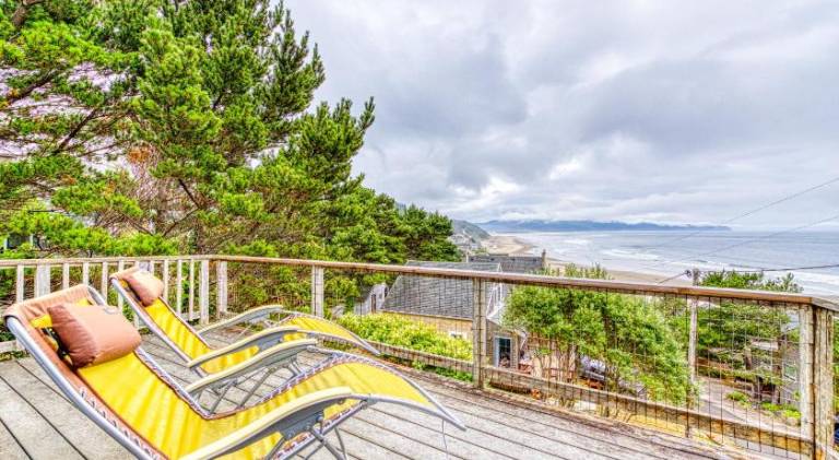 House | Perfect for remote work in Tillamook, OR