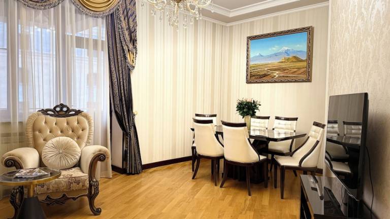 Apartment Kentron