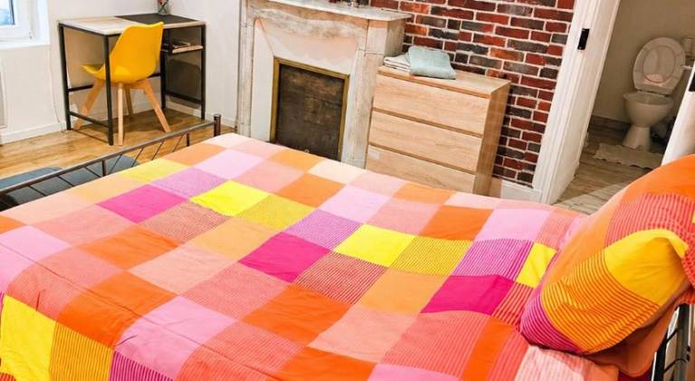 Vacation home with 1 room for 3 persons in Montlucon