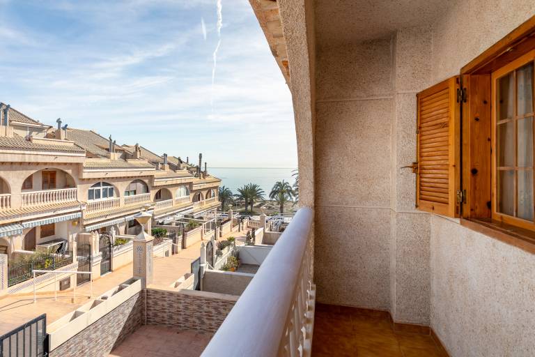 Holiday Home 'Playa Arenales Del Sol' with Sea View, Wi-Fi and Air Conditioning — photo 2