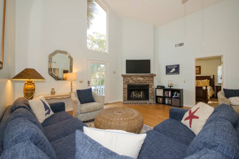 House with private pool & barbeque | Beach view — photo 5