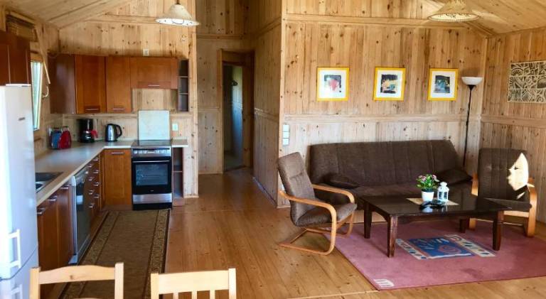 Fully equipped vacation home with barbeque, garden & patio | Pets are welcome — photo 3