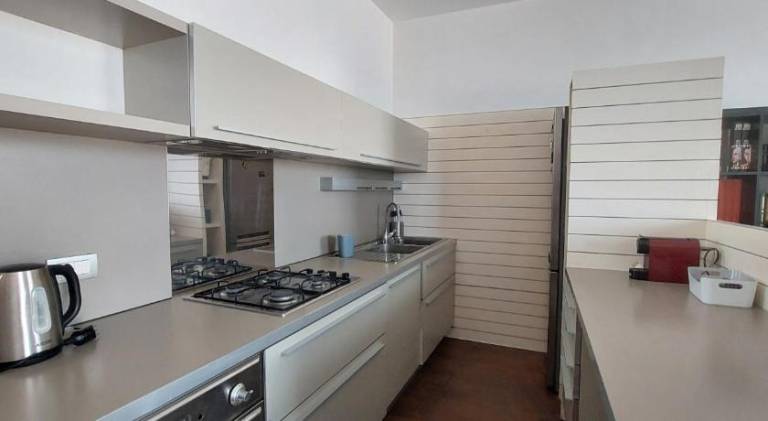 House | Near Galleria Umberto I | Pets allowed — photo 5