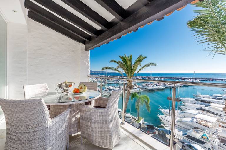 Apartment Puerto Banús
