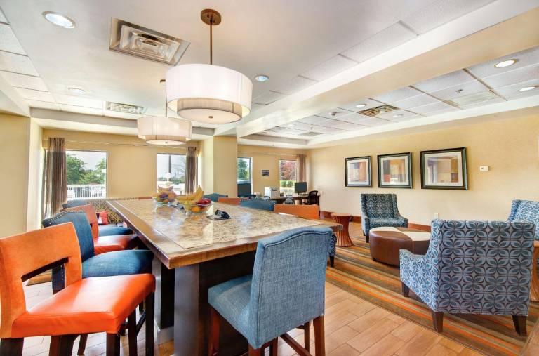 Hampton Inn Gaffney — photo 2