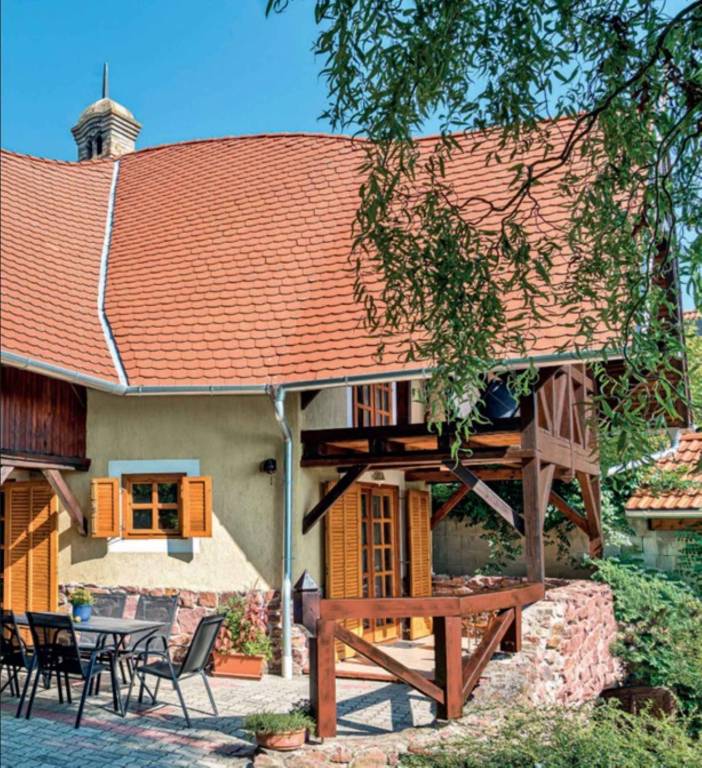 House with garden, terrace & barbecue — photo 2