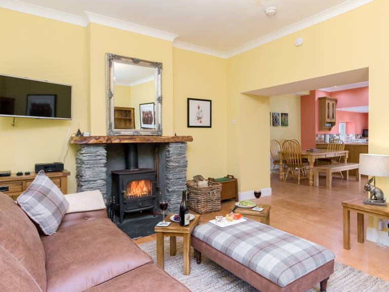 Cottage with garden | River view — photo 3