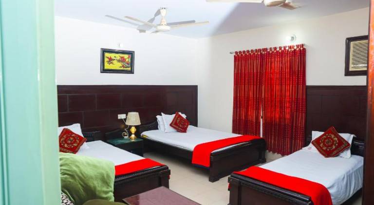 Ali International Hotel