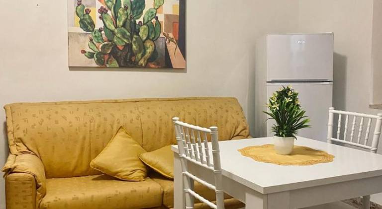 Vacation home with 1 room for 2 persons in Marsala