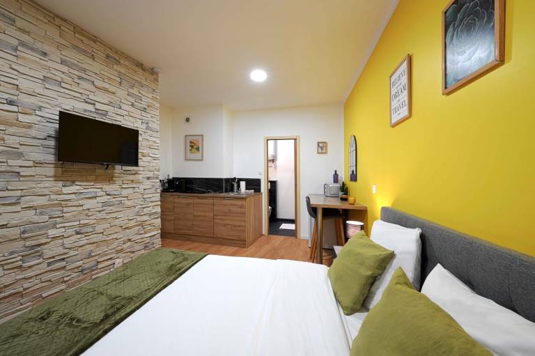 Modern Bright and fully Renovated -Trocadero — photo 2