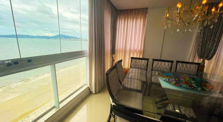 Rental apartment with 4 rooms for 8 persons — photo 3