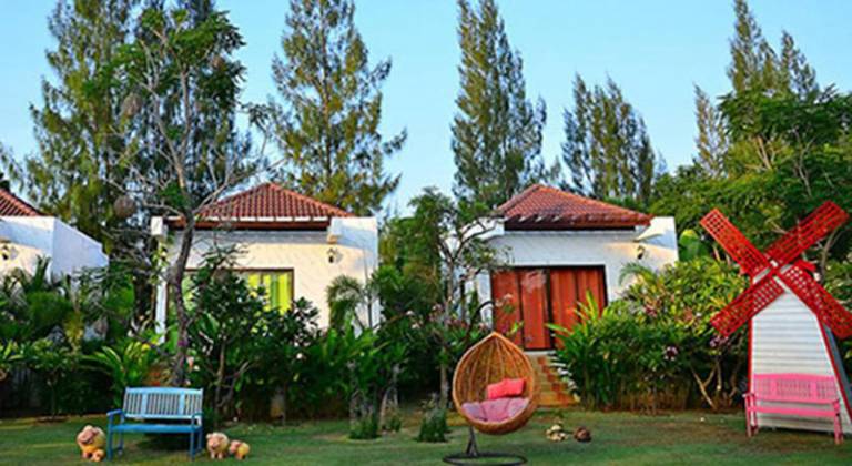 Pranburi Cabana Resort in Sam Roi Yot
