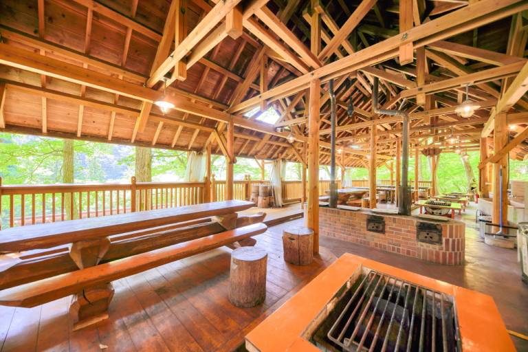 Hida Osaka Fureai no Mori Bungalow & 233;& 163;& 155;& 233;& 168;& 168;& 229;& 176;& 143;& 229;& 157;& 130;& 227;& 129;& 181;& 227;& 130;& 140;& 227;& 129;& 130;& 227;& 129;& 132;& 227;& 129;& 174;& 230;& 163;& 174;