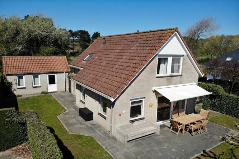 Voll ausgestattetes Ferienhaus mit Garten | Strand in der Nähe | Ideal für Homeoffice | Haustiere sind willkommen