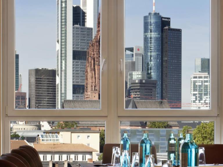 Flemings Hotel Frankfurt Main-Riverside — photo 3