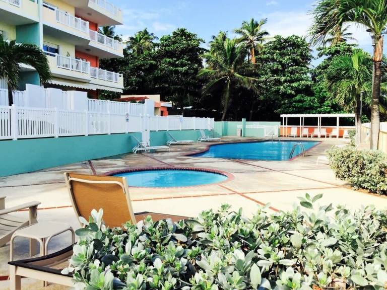 Condo  Isabela