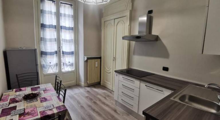 Lovely rental apartment with hot tub | Next to Royal Palace of Turin | Pet-friendly — photo 4
